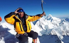 Sherpa người Nepal lập kỷ lục về leo núi