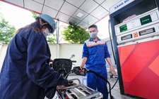 Giá xăng giữ nguyên, giá dầu tăng từ 15h hôm nay