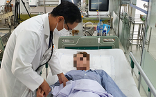 Lời kể của bệnh nhân trong vụ 8 người ngộ độc rượu, 2 người tử vong