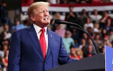 Ông Trump 'trút giận' lên Đảng Dân chủ tại mít tinh 'Cứu nước Mỹ'