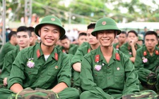Đề nghị không bắt buộc nộp hồ sơ tạm hoãn nghĩa vụ quân sự trước ngày 15-10