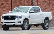 Lộ diện Ford Ranger 2024 tại Mỹ: một số chi tiết khác phiên bản đang bán ở Việt Nam