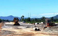 Tỉnh đưa tiền xây dựng nông thôn mới, gần hết năm huyện giải ngân được 0%