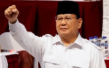 Bộ trưởng Quốc phòng Indonesia chọn con trai tổng thống cùng tranh cử