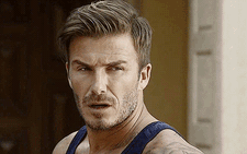 Chiếc thẻ đỏ khiến David Beckham bị trầm cảm sau World Cup 1998