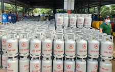 Giá gas tăng thêm 4.000 - 5.000 đồng mỗi bình 12kg