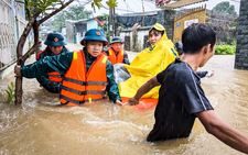 Đêm mai, miền Bắc bắt đầu rét, miền Trung mưa to 5 ngày
