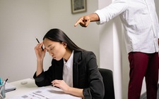 Chân dung những công sở sắp mất nhân viên