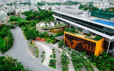 Phát triển đại học: Luôn luôn lắng nghe, lâu lâu mới hiểu