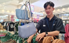 Sinh viên ngược xuôi làm thêm, mong cái Tết đủ đầy hơn
