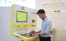 Ngân hàng triển khai ‘chiến lược kép’ để đẩy mạnh bán lẻ