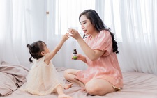 Siro ho: Khi nào dùng, có phải kiêng đồ ăn tanh, rau sống?