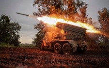 Ukraine lên án vụ Nga bắn cảnh cáo tàu trên Biển Đen