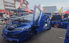 Honda Civic độ lạ: Cửa xoay 360 độ, 'tung bay' như cánh chim