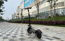 ‘Có ô tô, tôi sắm thêm scooter điện dùng hằng ngày’