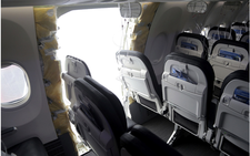 Phát hiện bu lông lỏng lẻo trên loạt Boeing 737 sau vụ bung cửa máy bay giữa không trung