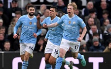 Tin tức thể thao sáng 14-1: Man City ngược dòng hạ Newcastle; Messi tập cùng Luis Suarez