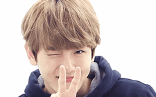 Fan meeting của Baekhyun EXO vừa mở bán đã cháy vé