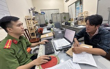 Vụ lừa bán cục đá hủy diệt sắt: Nghi can thứ bảy ra đầu thú