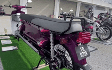 Honda Super Cub dài như ô tô, 'chở được cả làng'