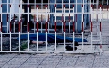 Phát hiện thi thể phụ nữ trong khuôn viên bệnh viện, công an vào cuộc điều tra