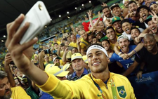 Neymar vẫn là 'vua tiếp thị' dù nghỉ thi đấu cả năm