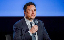 Tỉ phú Elon Musk lo mình bị ám sát giống ông Trump