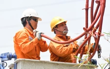 Khung giá bán lẻ điện bình quân tối đa ở mức 2.444,09 đồng/kWh