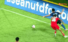 Video: Tranh cãi bàn thắng gỡ hòa 3-3 của tuyển Lào trước Indonesia