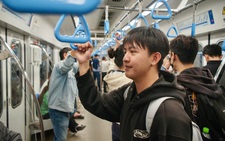 Đi làm, đi học cùng metro: Tôi đã thoát cảnh kẹt xe!