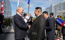 Tin tức thế giới 20-2: Ông Putin tặng ô tô cho ông Kim Jong Un; Houthi tấn công tàu ở vịnh Aden