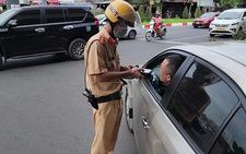 Nhiều bạn đọc ủng hộ 'cấm tuyệt đối nồng độ cồn với tài xế'