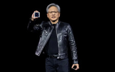 Nvidia ra mắt chip AI ‘mạnh nhất thế giới’, nhanh gấp 30 lần phiên bản cũ