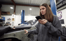 Bỏ gần 6 tỉ mua xe Rolls-Royce cũ và nhận về 'mớ rác' của sao MU
