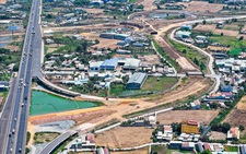 Hiện trạng 700m cao tốc Bến Lức - Long Thành, nơi Công ty Thảo Lan đòi mang cát về