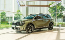 Tin tức giá xe: Kia Sportage, Sorento giảm giá lần hai chỉ trong vòng 4 tháng