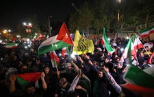 Iran cảnh báo sẽ tấn công nếu Mỹ giúp Israel, Hamas lên tiếng