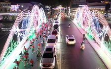 Ban tổ chức giải chạy tại Cần Thơ xin lỗi vận động viên sau việc người chạy ‘đua’ với ô tô, xe máy