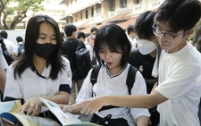 Thí sinh dự thi đánh giá năng lực 'đông nhất lịch sử'