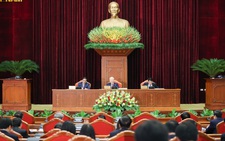 Thảo luận các nội dung quan trọng trong ngày làm việc thứ 2 Hội nghị Trung ương 9