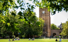 Australia mất ngôi đầu trong bảng xếp hạng du học trên thế giới