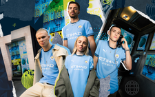 Man City trình làng áo đấu mới ‘made in Vietnam’