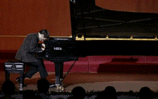 Nghệ sĩ piano Boris Giltburg và Mân Nghi ấn tượng lần đầu biểu diễn ở Việt Nam