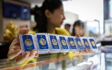 Giá vàng nhẫn lao dốc