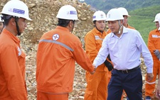 Chủ tịch EVN đến công trường động viên đội xung kích EVNHCMC hỗ trợ thi công đường dây 500kV