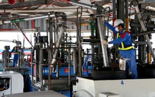Giá xăng dầu đồng loạt tăng