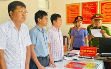 Làm giả hồ sơ đào tạo 800 lái xe, giám đốc và 2 phó giám đốc bị bắt