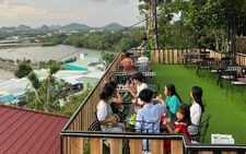 Đất rừng đặc dụng bị 'xẻ thịt', địa phương lúng túng