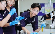 Giúp con tự định hướng tương lai khi còn trên ghế nhà trường