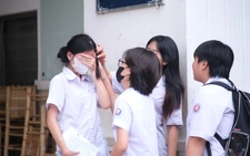 Đề thi toán lớp 10 TP.HCM: 'Thí sinh không làm được vì dạy 
 và học theo mô típ cũ'